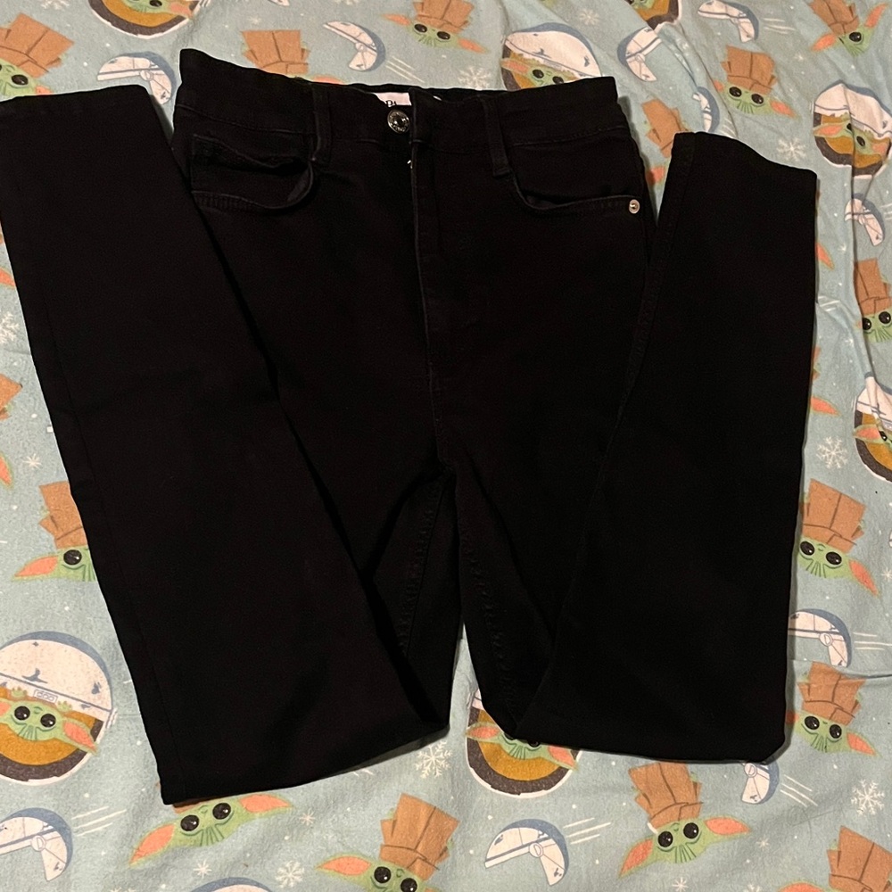 Zara Classic Black Denim Jeans